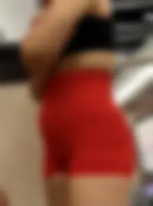 Latina sisters