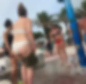 Beach shower hotties