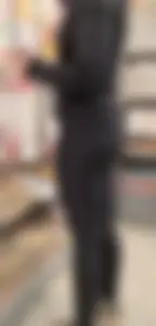 Hot Pawg in leggings giving some angles