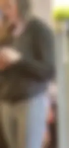 [MUST SEE] THIN BLONDE MILF in LEGGINGS