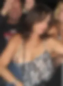 Candid boobs, nip slip and downblouse pics