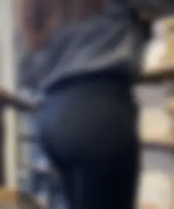 SLIM THICK Latina [OC]
