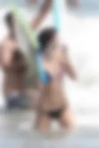 Kendall Jenner paparazzi pictures in bikinis