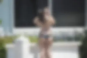 Even more sexy Florida bikini babes including a midget in a bikini