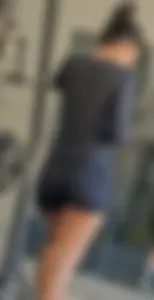 Brunette wide hips tight shorts at the gym (Brasil)