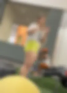 Pawg yellow gymshark shorts rdl bendovers Dolphins fan
