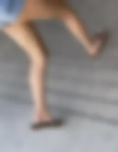 Fabulous feet, amazing ass. Long sexy legs
