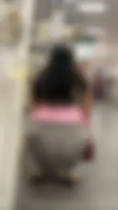Asian with fat ass in yogas