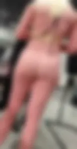 Fit Blonde in pink leggings (Slight VTL)