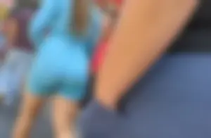 Culo Looking Good in Shorts showing VPL (OC)