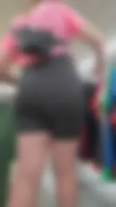 This PAWG’s VPL is to Die For