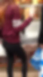 Nice tight ass in leggings ordering food