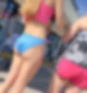 Suns out buns out (oc)