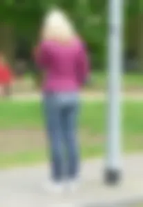 Street candid milfs in blue jeans and shorts creepshots