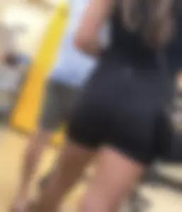 Cute white chick in black short leggings🔥