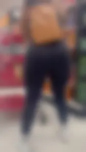 Ebony so thick!