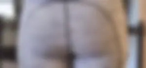 [MUST SEE] THIN BLONDE MILF in LEGGINGS