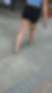 Nice Jiggly Pawg in Lose Shorts