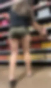How would you describe her ass?!
