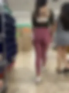 Slim latina shopping and squatting (oc)