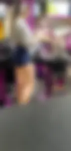 Hot blonde brunette needed to stretch her booty out