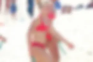 Lifeguard tournament girls on the beach