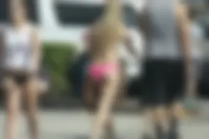 A bunch of hot bikini babes at Ft Lauderdale Florida