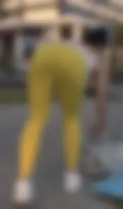 Hot butts in tights and leggings