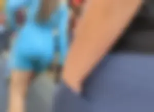 Culo Looking Good in Shorts showing VPL (OC)
