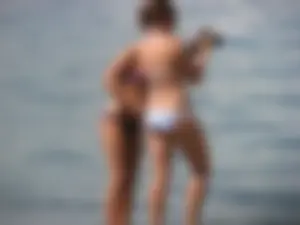 Bikini girls