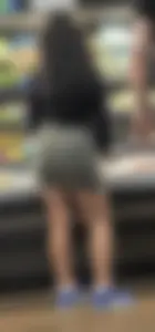 Ebony in tight short dress twerking on BF