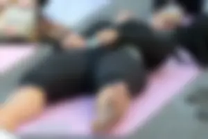 Candid sexy yoga girls