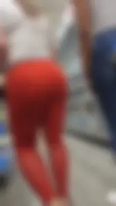 Curvy Latina Milf Booty