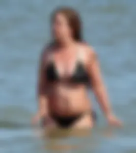 Thick Cape Town beach girl in tiny bikini