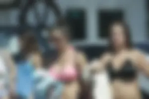 Sexy Florida beach bikini girls
