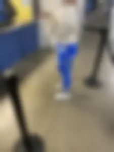 10/10 Platinum Blonde in Blue Leggings at game