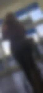 Slim thicc Walmart babe