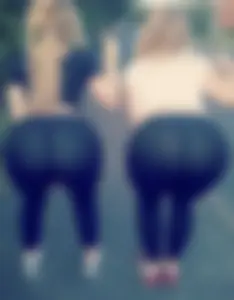 Hot butts in tights and leggings