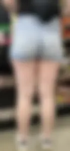 Hot college PAWG in tight Jean shorts!