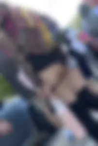 MUST SEE ! Latina goth girl showing off her cheeks