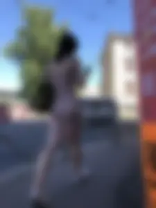 Amazing candid chick wearing a dress, VPL and glimpses of her ass through the fabric