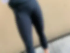 Russian fit milf toe