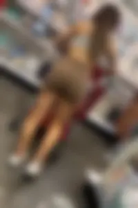 Peach booty white girl perfect cap