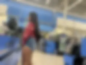 Pretty thick brown girl(oc)