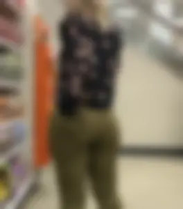 Huge Ass PAWG at Target [OC]