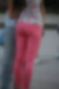 Pink jeans babe with a nice ass and bonus skinny babe in jeans