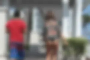 Florida beach and bikini girls