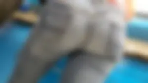 Girl with a nice ass in tight jeans and vpl up close