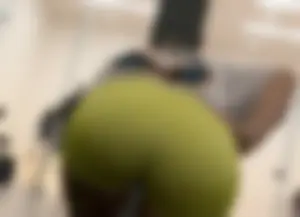 Pawg yellow gymshark shorts rdl bendovers Dolphins fan