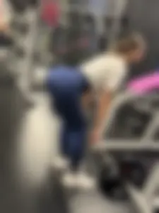 Extremely tight deadlifting in blues